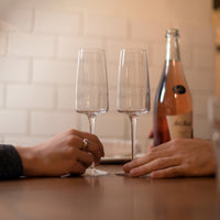 Side view of Planeo 8.75 oz. Sparkling Wine Flute (Set of 4)