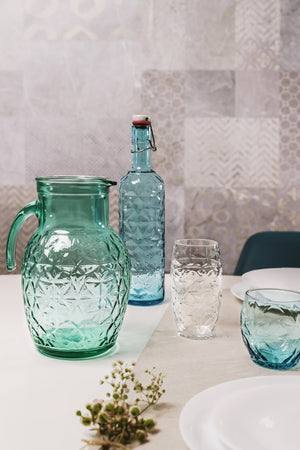 Oriente Collection