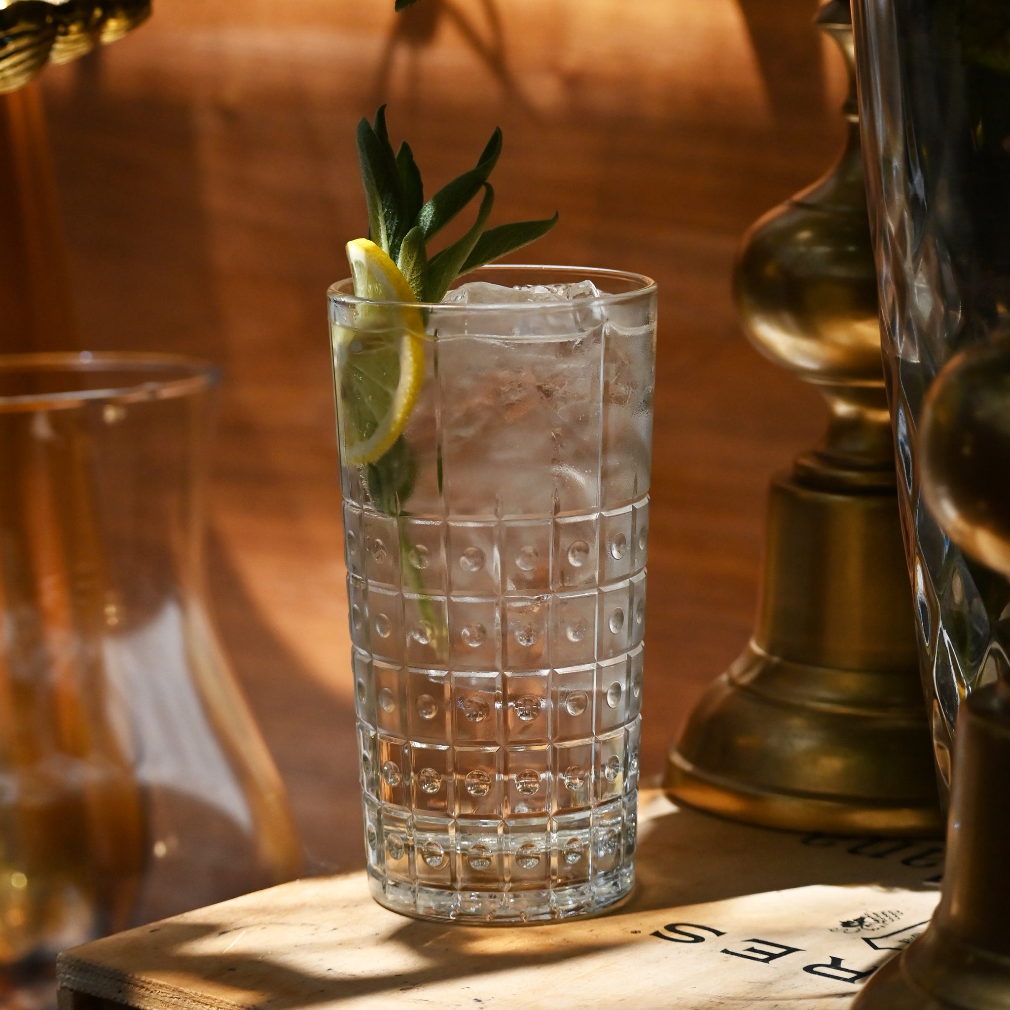 Bartender 10 oz. Este Long Drink Drinking Glasses (Set of 4)